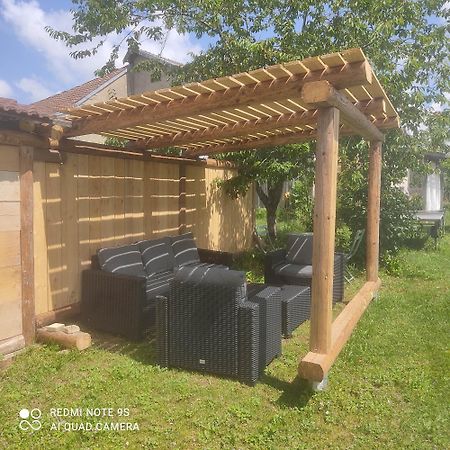 Les Cabanes De Pellier Charcier Esterno foto